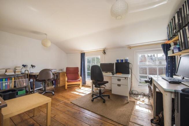 Photo 6