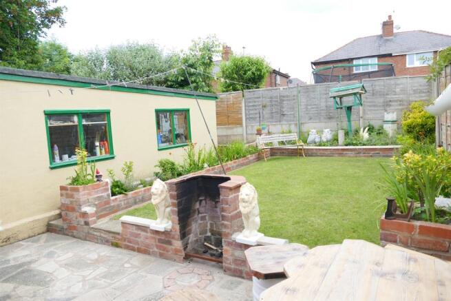 Garden b