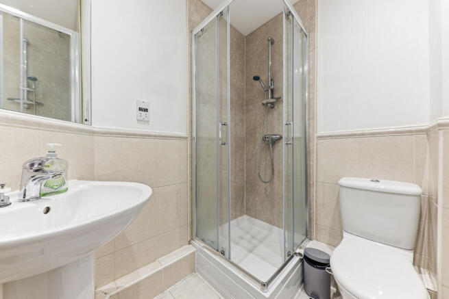 2 bed Apartment for sale Image 10