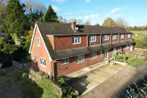 Hop Kiln Cottage, Moor Park Lane, Farnham GU10 1NS