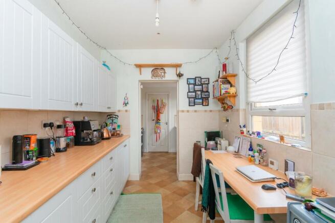 ENALSNHOJTS631 - Kitchen A.jpg