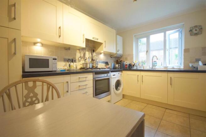 Kitchen / Dining Room