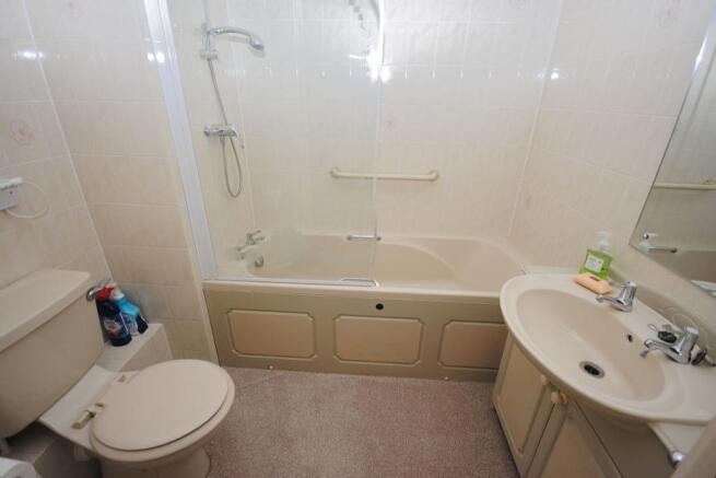 Bathroom / WC