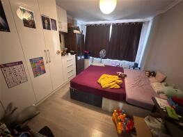 27, Sunnycroft Road, Hounslow TW3 4DS