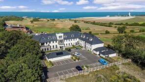 13, The Fairways, Convent Road, Broadstairs CT10 3EF