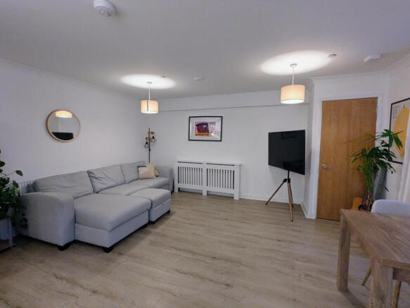 PXL_20260117_161409085~2