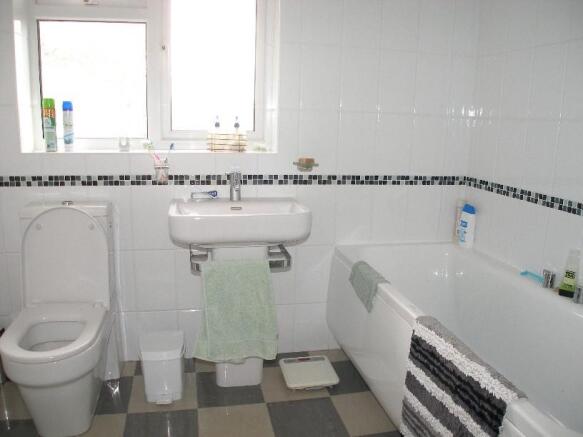 Photo 12