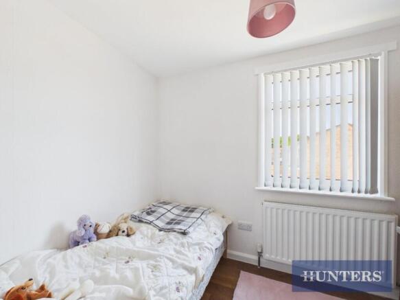 3 bed Terraced for sale Image 9