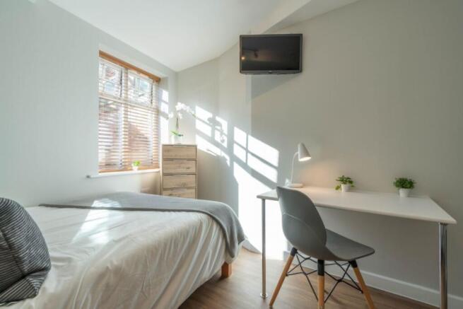SYF14 - Bedroom 4