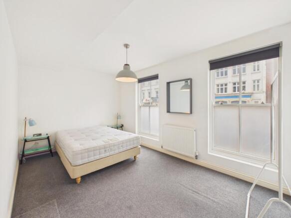 2 bed Apartment for sale Image 10