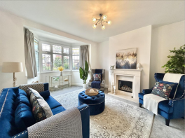 24, Cottesmore Gardens, Leigh-on-sea SS9 2TG