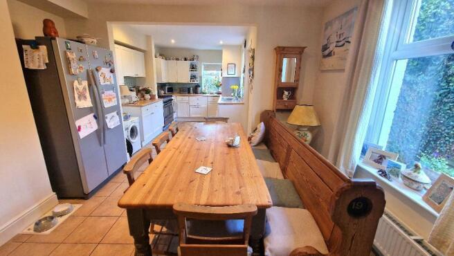 Open Plan Kitchen + Dining Room