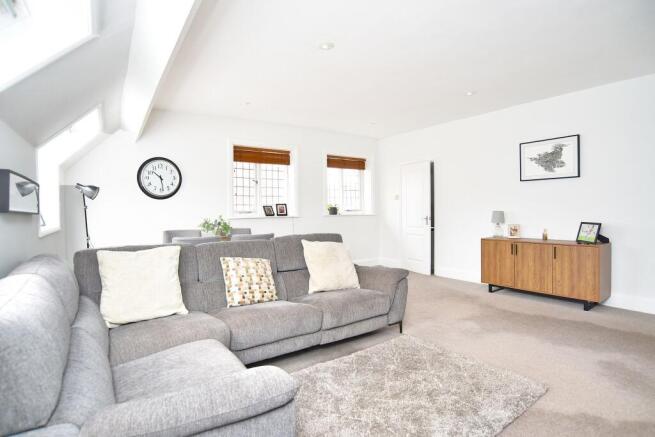 1 bed Flat for sale Image 8
