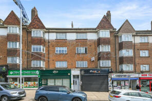 Flat 10, Queens Mansions, Watford Way, Hendon, London NW4 3AN