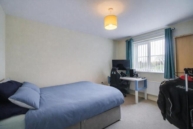 4 bed Detached for sale Image 12