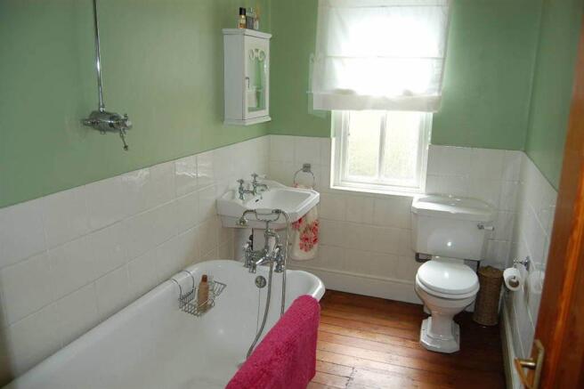 Photo 10