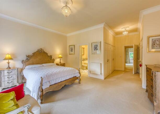 4 Ryton Hall-Bedroom1d.jpg