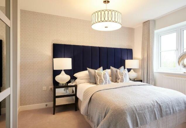 Bed 1 with en-suite