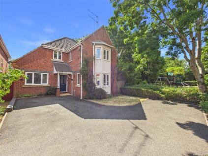 Pirie Avenue, Worcester, Worcestershire, WR4