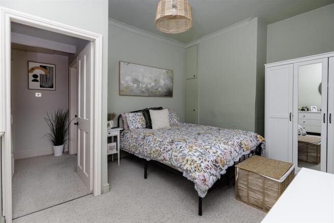 2 bed End of Terrace for sale Image 9