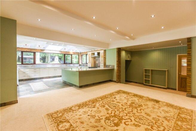 Kitchen/Dining Room