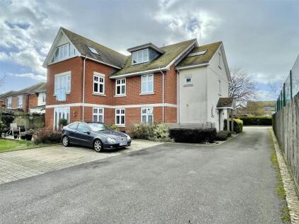 Fernhill Avenue, Weymouth, DT4