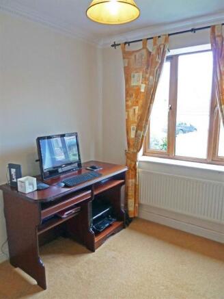 Photo 10