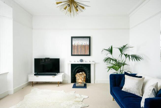 Sitting_Room_2.jpg
