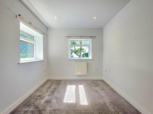 1 bed Apartment to rent Image 7