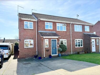 Oak Tree Close, Martham