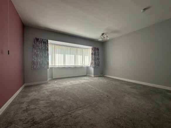 Front Bedroom1