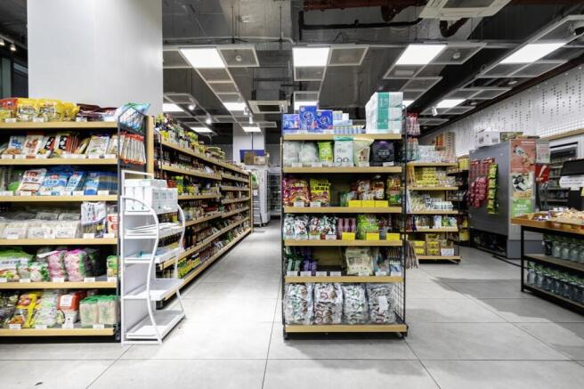 Unit E, 2 Hebden Way -1.jpg