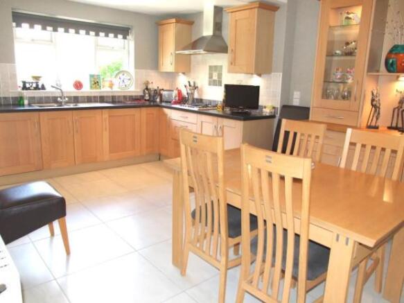 Dining Kitchen
