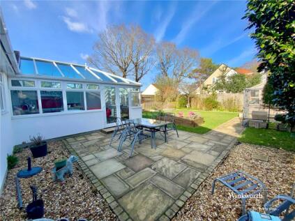 Smugglers Lane North, Highcliffe, Christchurch, BH23