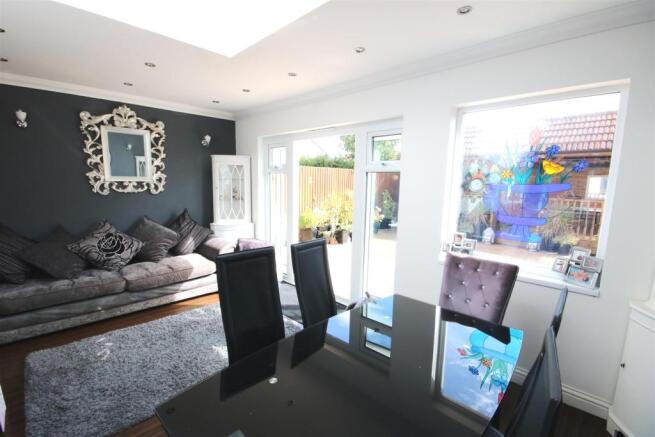 SUN ROOM