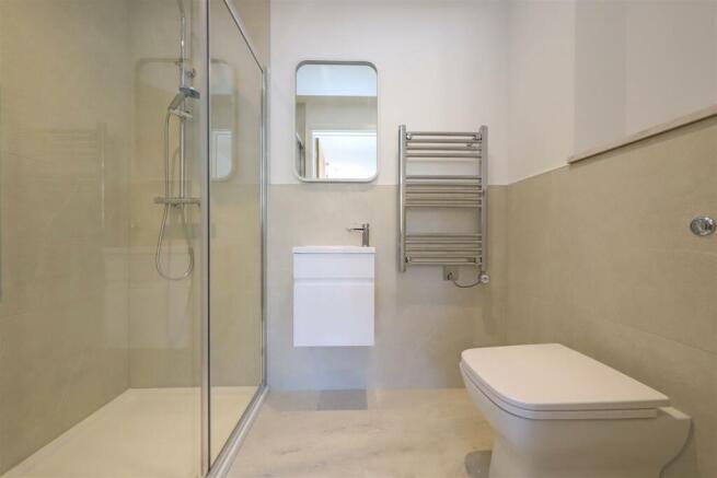 nicholas james downswalk  ensuite_.jpg