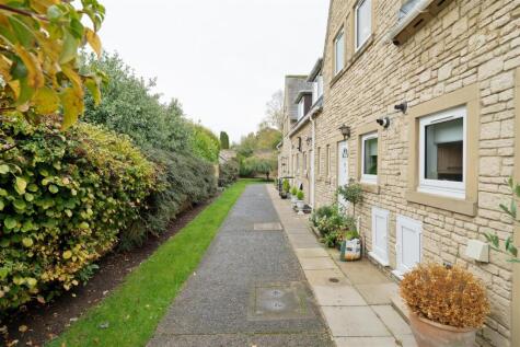 Hall Mews, Boston Spa, Wetherby
