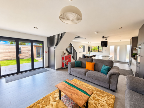 Lounge Area