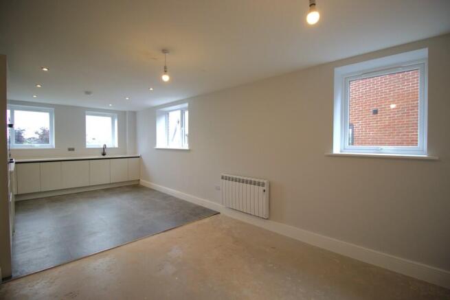 Gordon Richards House, Furlong View, The Paddock photo 4