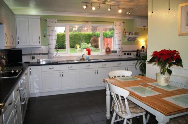 Kitchen/breakfast