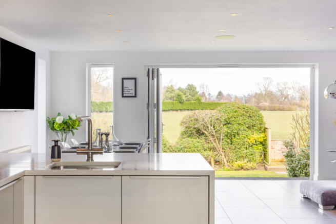 Kitchen/Views
