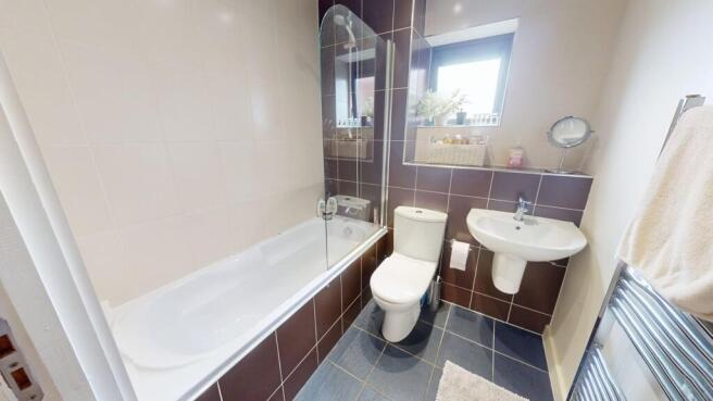 2 bed Apartment for sale Image 8