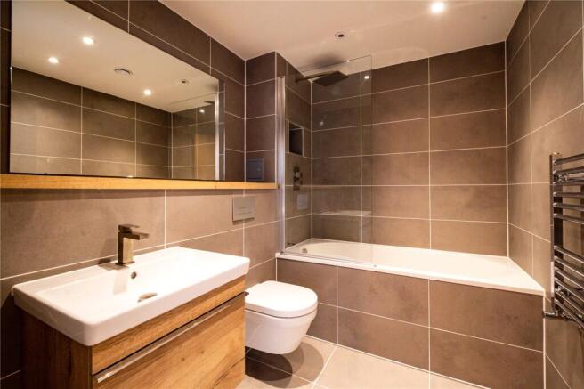 3 bed House for sale Image 9