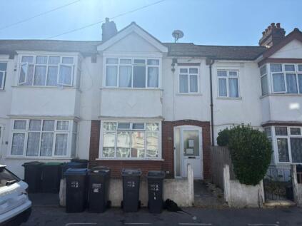 12 Lakehall Gardens, Thornton Heath, Surrey, CR7 7EL