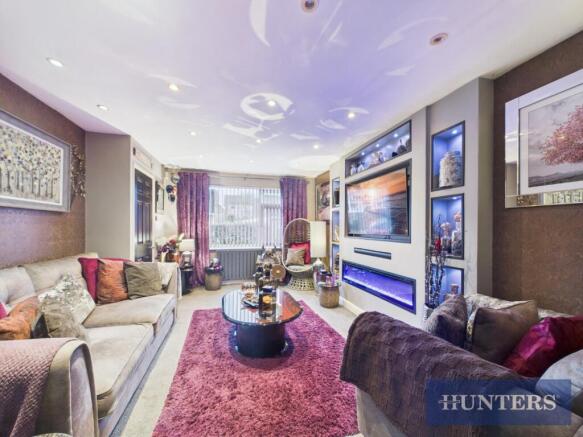 3 bed Semi-Detached for sale Image 6