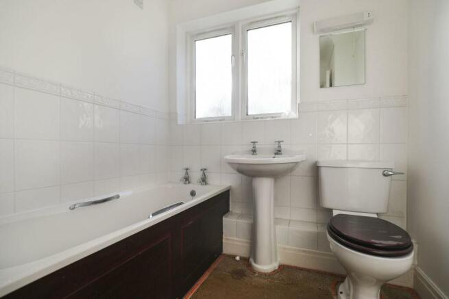 2 bed Semi-Detached for sale Image 7