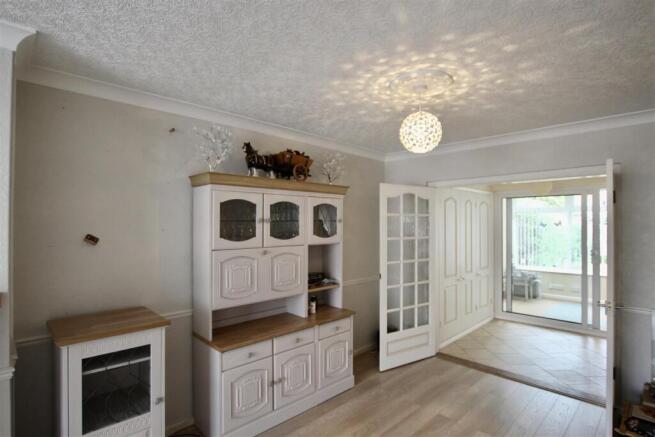 27 Park Avenue, Lincoln photo 4