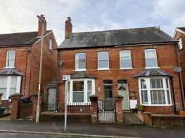 18, Rayleigh Road, Basingstoke RG21 7TH