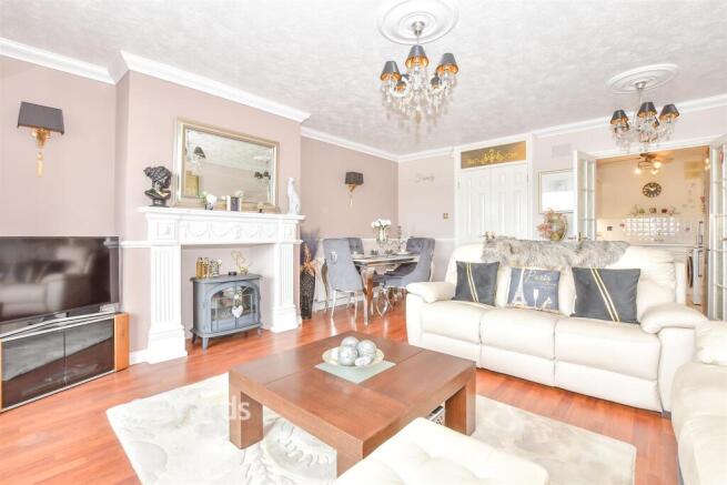 Lounge/Diner