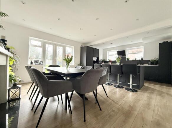 Family Living Kitchen